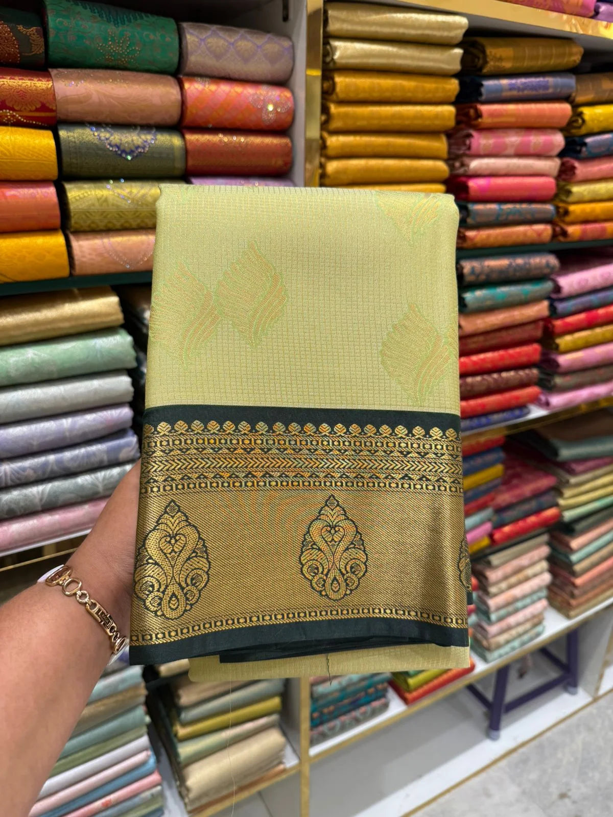 WhatsApp Image 2025-09-17 at 4.59.38 PM