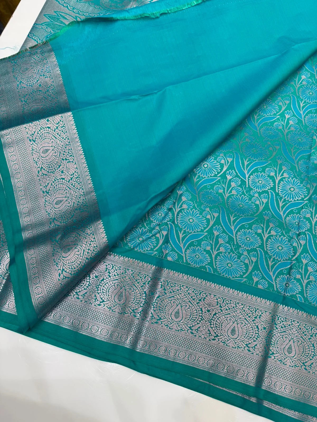 WhatsApp Image 2025-09-17 at 5.37.32 PM