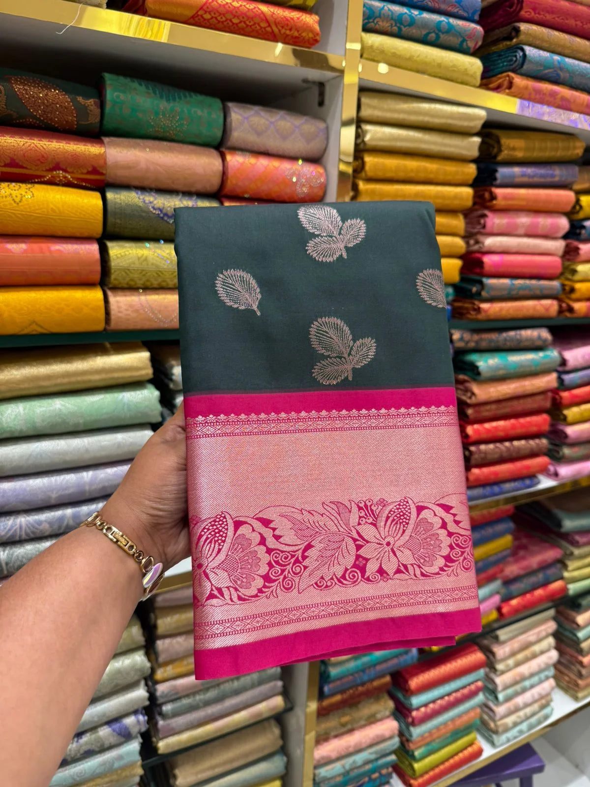 WhatsApp Image 2025-09-17 at 5.22.41 AM