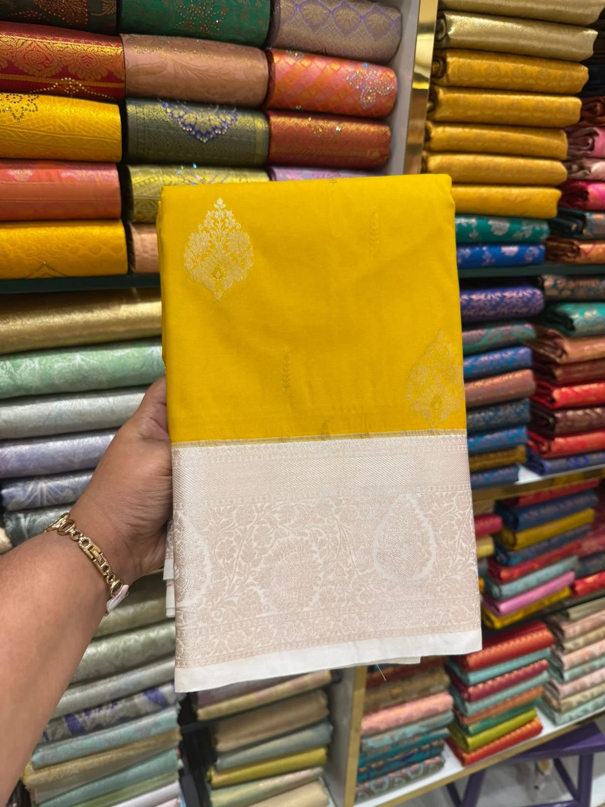 WhatsApp Image 2025-09-17 at 5.29.29 AM