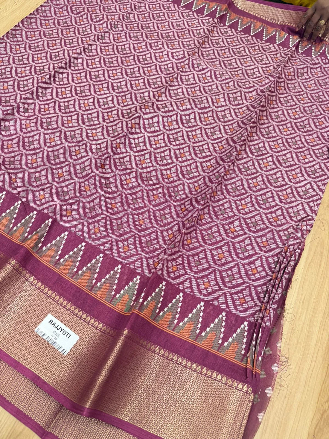 WhatsApp Image 2025-09-21 at 5.00.50 PM