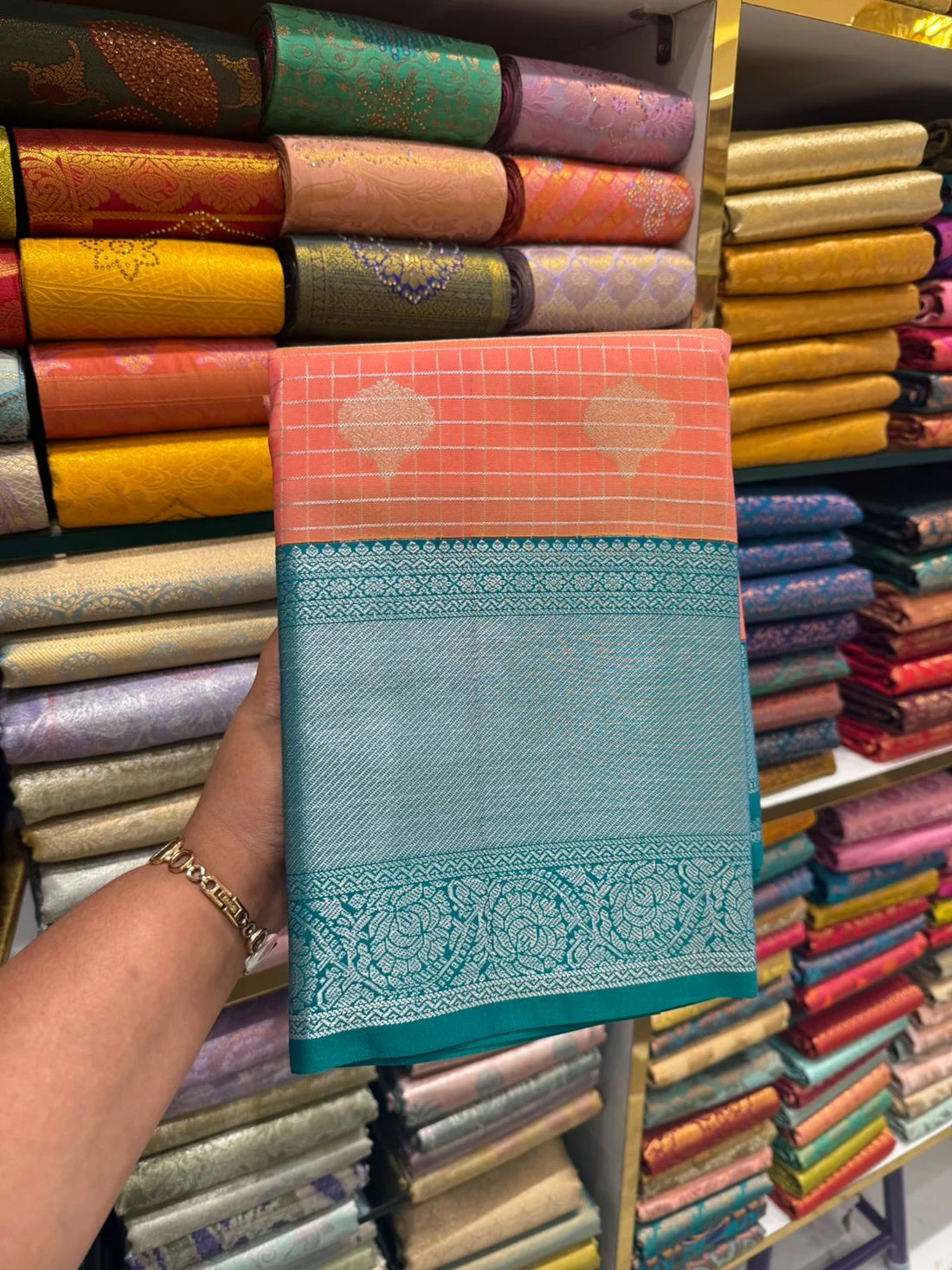 WhatsApp Image 2025-10-06 at 4.03.31 PM