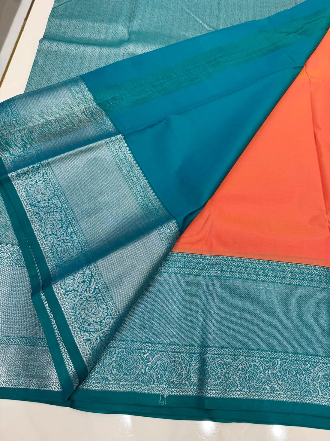 WhatsApp Image 2025-10-06 at 4.03.31 PM