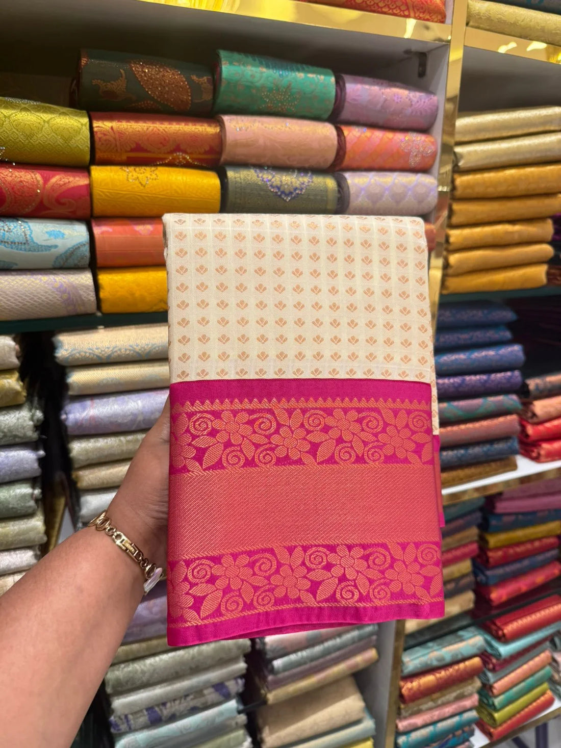 WhatsApp Image 2025-10-06 at 4.28.04 PM