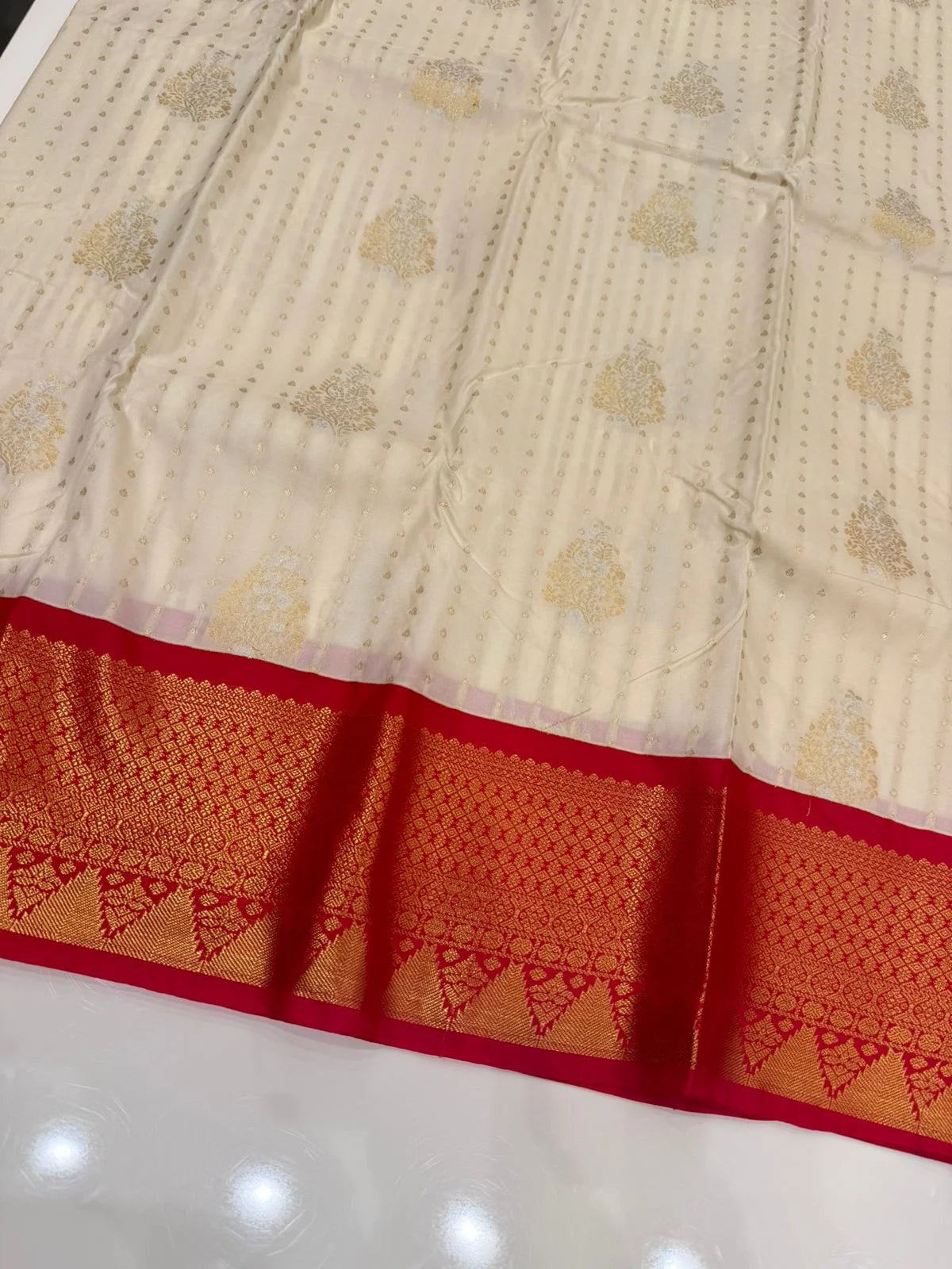 WhatsApp Image 2025-10-06 at 4.29.50 PM (2)