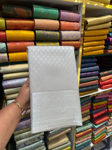 WhatsApp Image 2025-10-06 at 4.43.08 PM