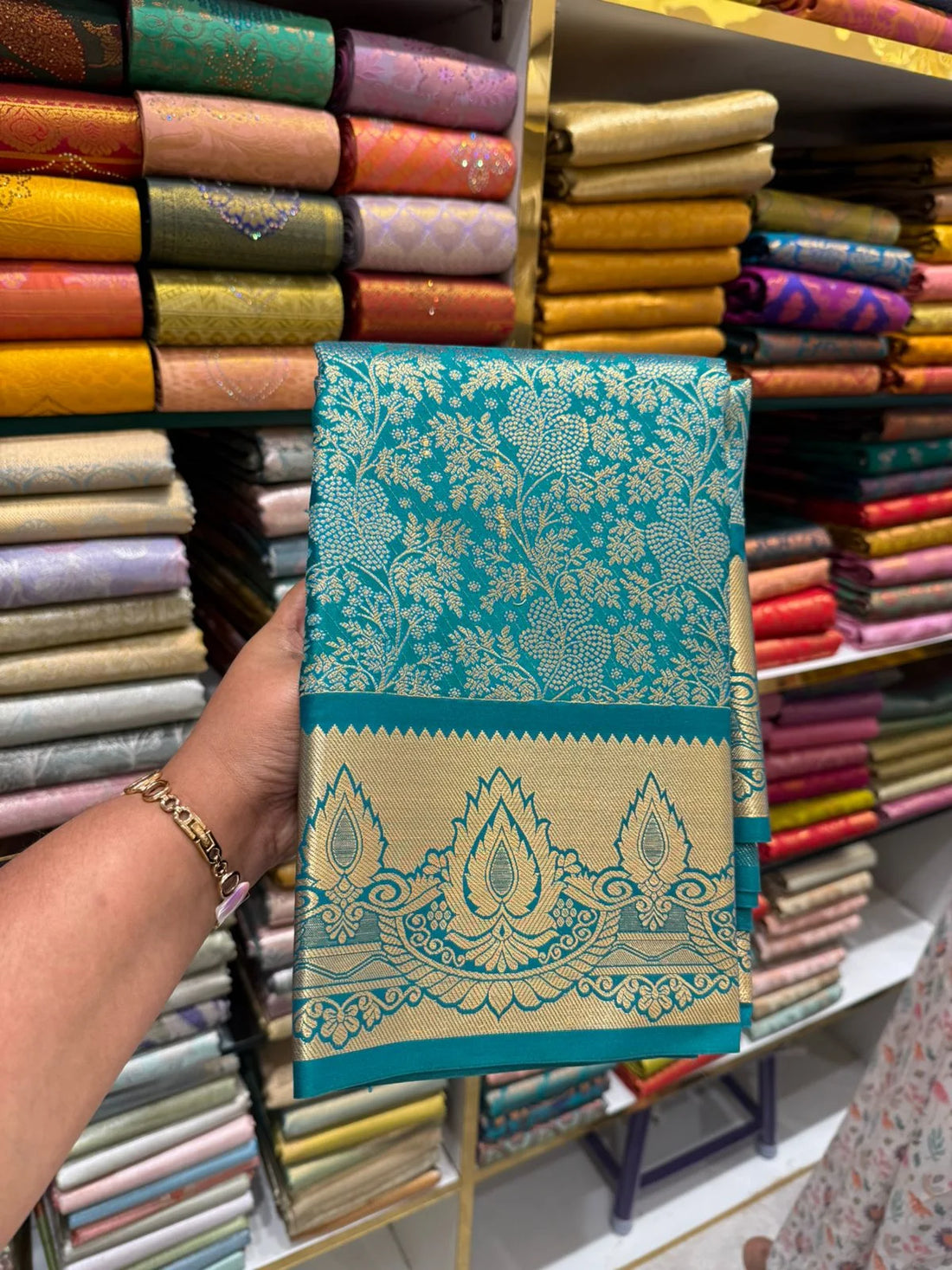 WhatsApp Image 2025-10-06 at 4.50.02 PM