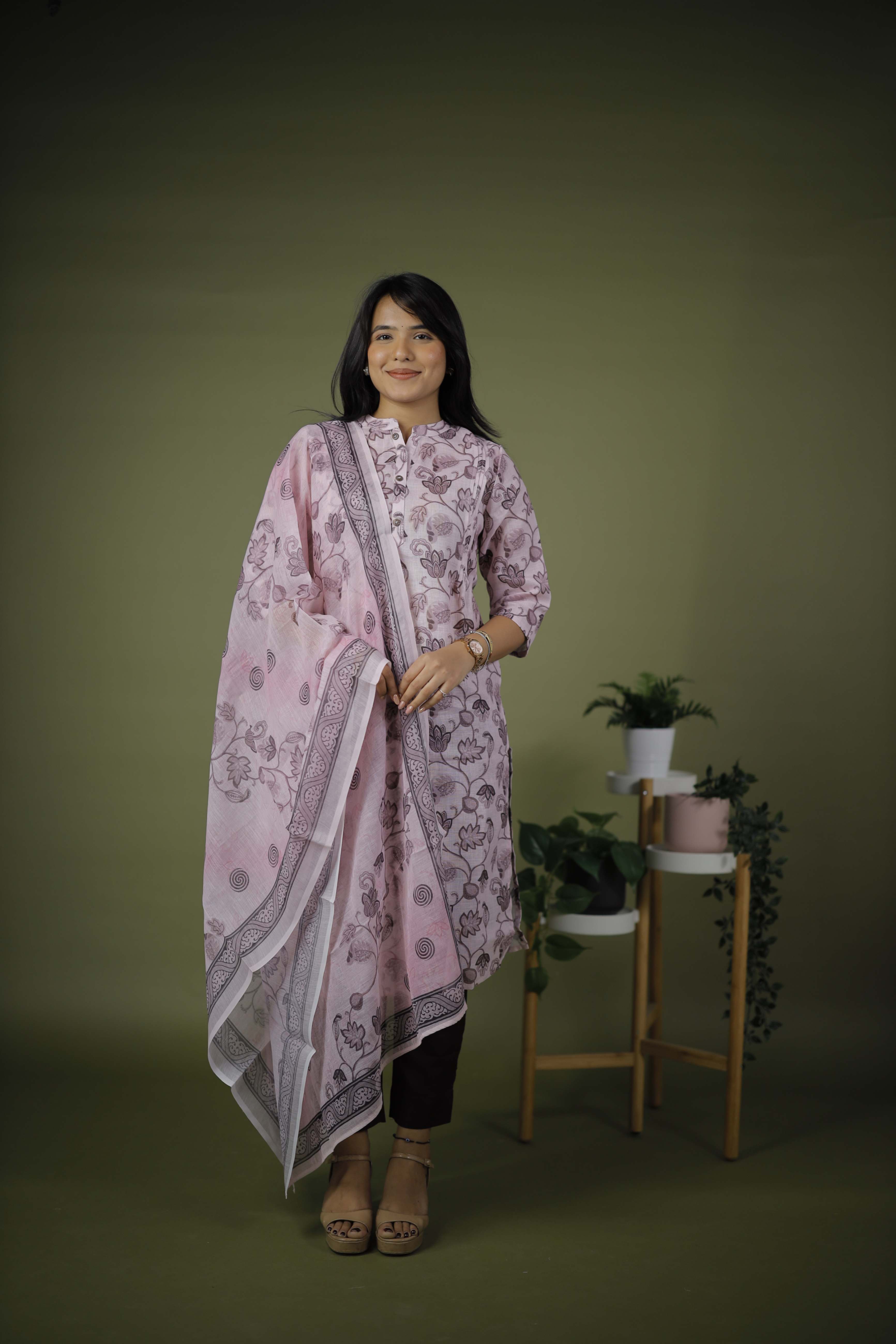 CHANDERI COTTON KURTA SET WITH DUPATTA