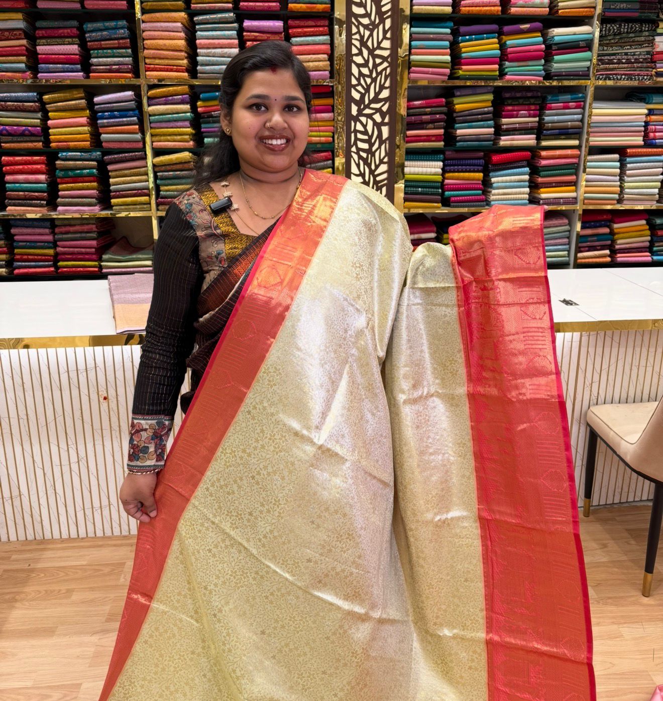 lookbook image shop_this_look_EcLGgQ