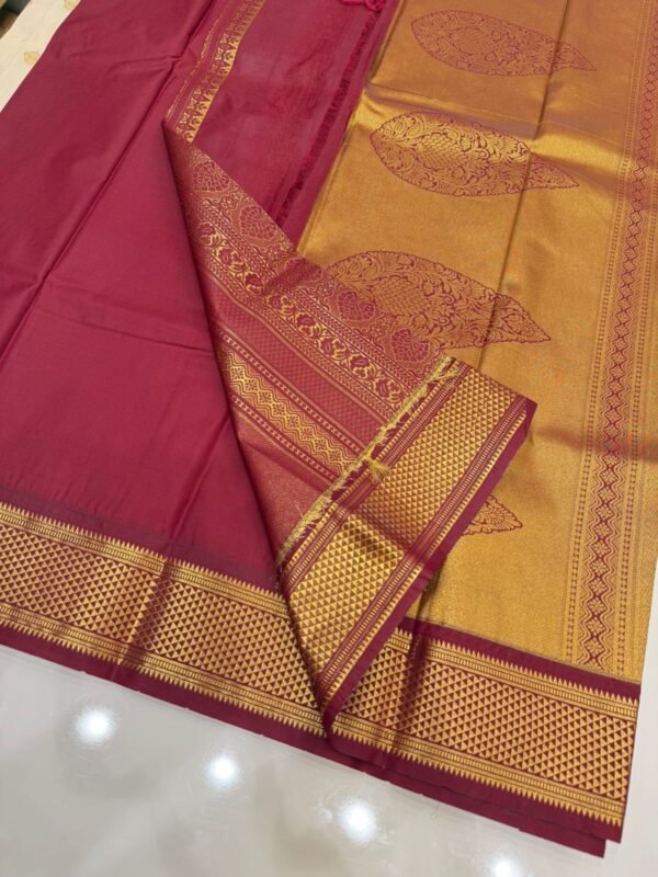 Ivory & Maroon Kanjivaram Silk Saree with Geometric Zari Border - Image 2