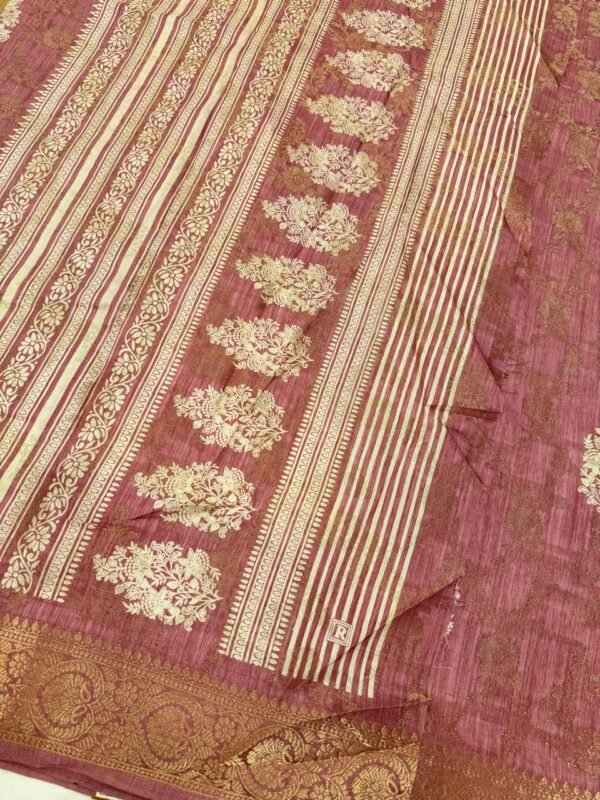 Elegant Printed Sandle With Baby Pink silk saree - Image 2